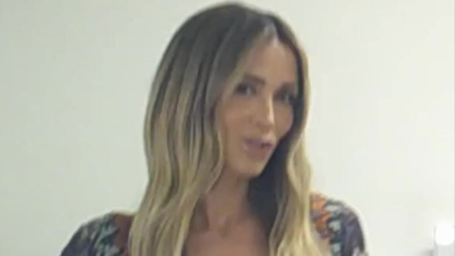 Diletta Leotta stuns in figure-hugging dress live on DAZN as fans say ‘Karius is so lucky’
