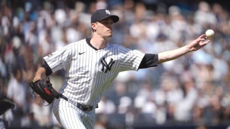 Yankees' Max Fried, Ryan McMahon named 2025 Gold Glove Award finalist