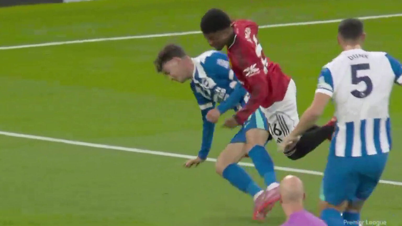 ‘VAR is broken’ – Man Utd fans fume at Premier League explanation after Amad is denied ‘stonewall’ penalty ‘VAR is broken’ – Man Utd fans fume at Premier League explanation after Amad is denied ‘stonewall’ penalty