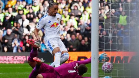 Leeds vs Tottenham LIVE SCORE: Premier League updates as Spurs travel to Yorkshire in Saturday’s early kick-off