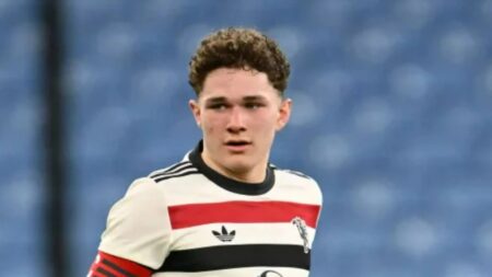 ‘Best 6 at the club…’ – Man Utd teenage star’s DAD in cheeky X post as Premier League rivals chase shock transfer