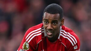 Liverpool star Alexander Isak suffers groin injury as Slot says ‘it’s difficult with a player that missed three months’