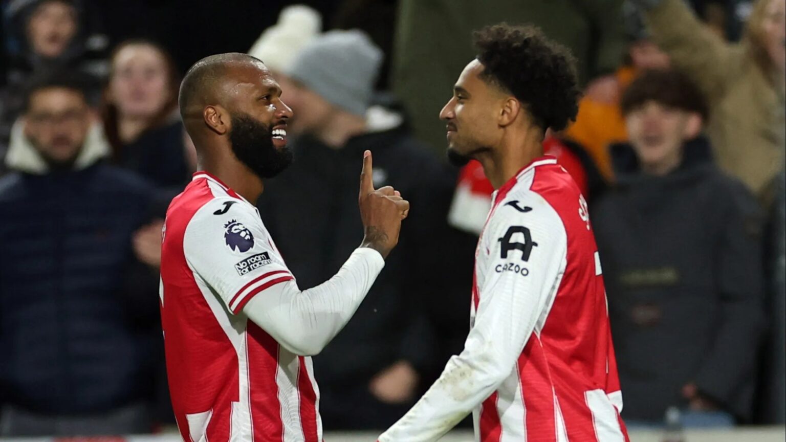 Champions suffer FOURTH straight Prem loss as Arne Slot left in full-blown crisis Champions suffer FOURTH straight Prem loss as Arne Slot left in full-blown crisis