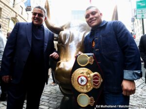 Isaac Cruz Risks WBC Interim Light Welterweight Title Against Defensive Stylist Lamont Roach on December 6 in San Antonio