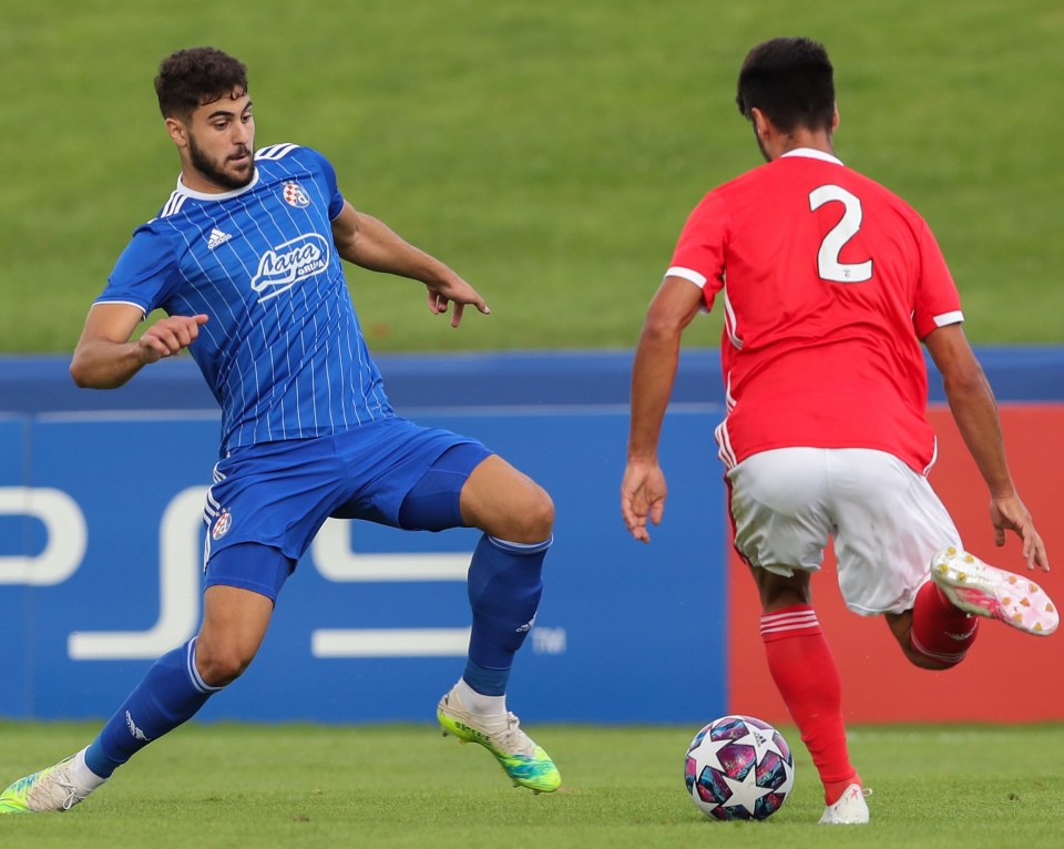 Josko Gvardiol of Dinamo Zagreb and Joao Ferreira of Benfica during a UEFA Youth League quarter-final match.