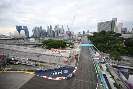 Alonso tops FP1 from Leclerc, Albon sidelined by brake fire