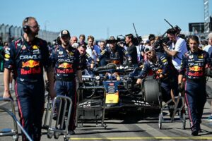 Red Bull rules breach involved tampering with Norris grid marker