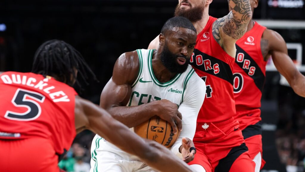 Jaylen Brown will ‘be OK’ despite hamstring injury, Joe Mazzulla says – NBC Sports Boston
