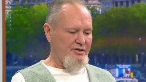 I necked 9 brandies at half time… then scored TWICE in final – emotional Paul Gascoigne opens up about booze battle – The Sun