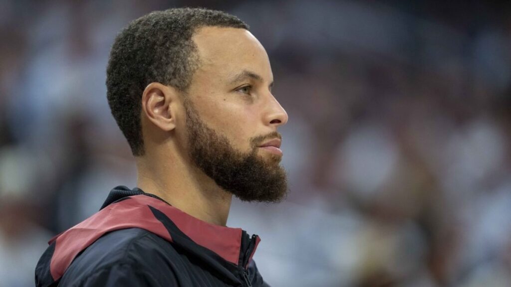 Watch Steph Curry ride cable car to new bourbon bar’s opening – NBC Sports Bay Area & California