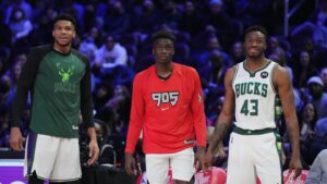 Milwaukee to sign Alex Antetokounmpo to two-way contract, joining brothers Giannis, Thanasis on roster