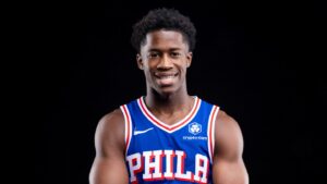 Sixers’ VJ Edgecombe showing off hops against Knicks in Abu Dhabi