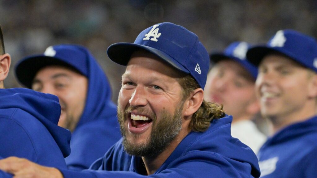 Clayton Kershaw to pitch out of bullpen in NL Division Series against Philadelphia