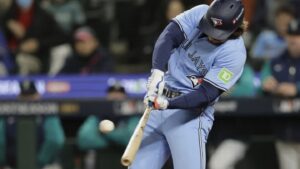 Blue Jays at Mariners – ALCS Game 4 prediction: Odds, expert picks, starting pitchers, trends, and stats