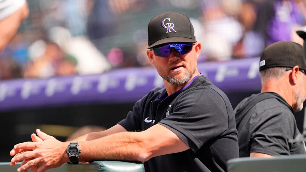 Colorado Rockies promote Warren Schaeffer to full-time manager