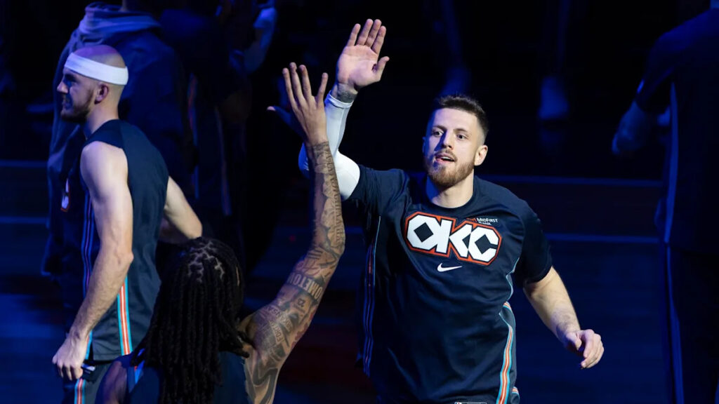 Thunder’s Isaiah Hartenstein out at least 10-14 days due to right soleus (calf) strain