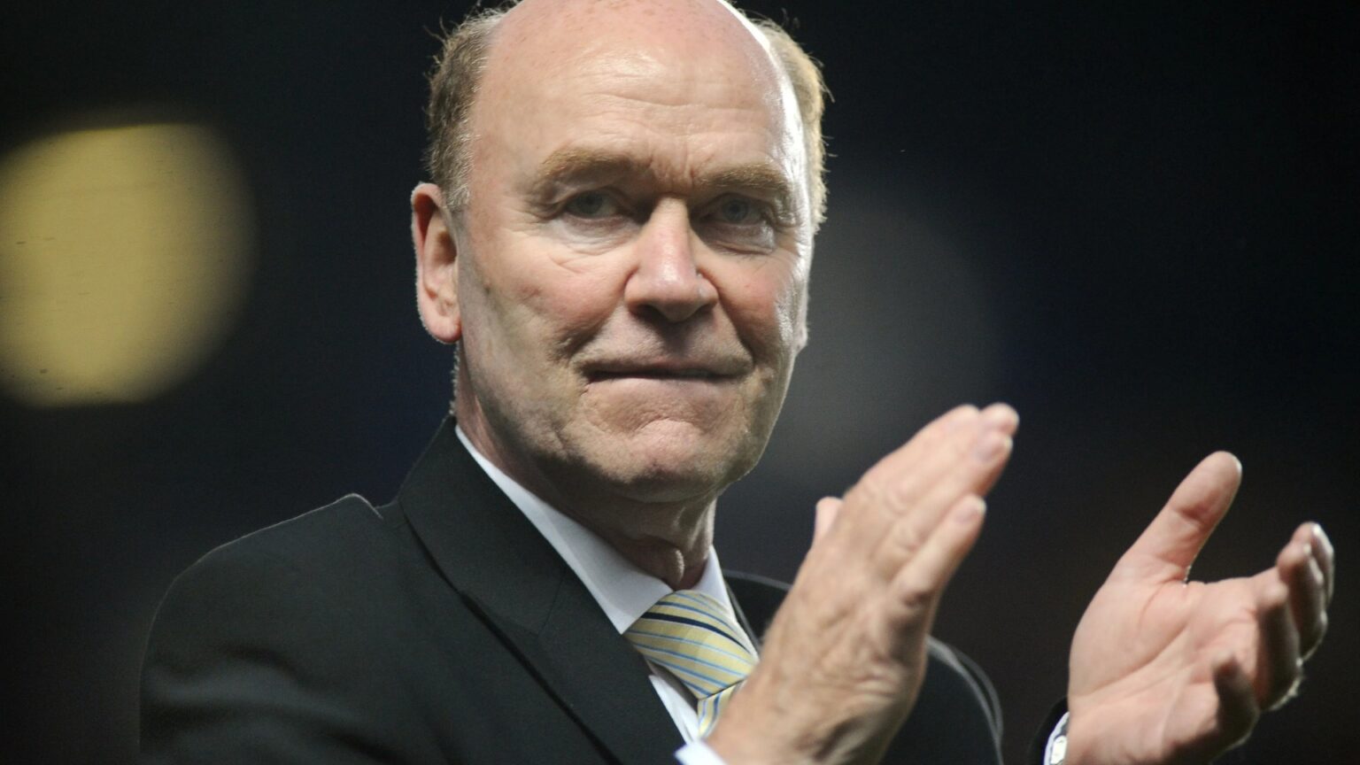 Chelsea legend leaves six-figure sum in will to wife… and gives two children FA Cup and European trophy winners’ medals