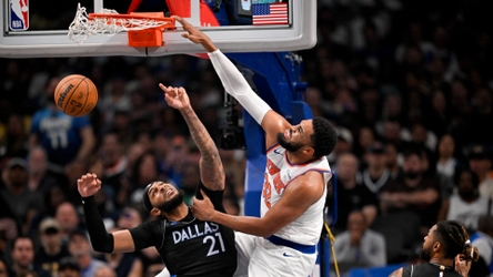 Knicks earn first road win of season, sneak by Mavericks, 113-111 Knicks earn first road win of season, sneak by Mavericks, 113-111