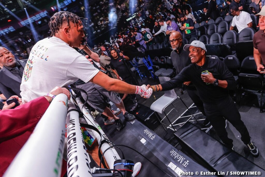 Sugar Ray Leonard vs Floyd Mayweather Jr. — Who Was The Better Fighter?