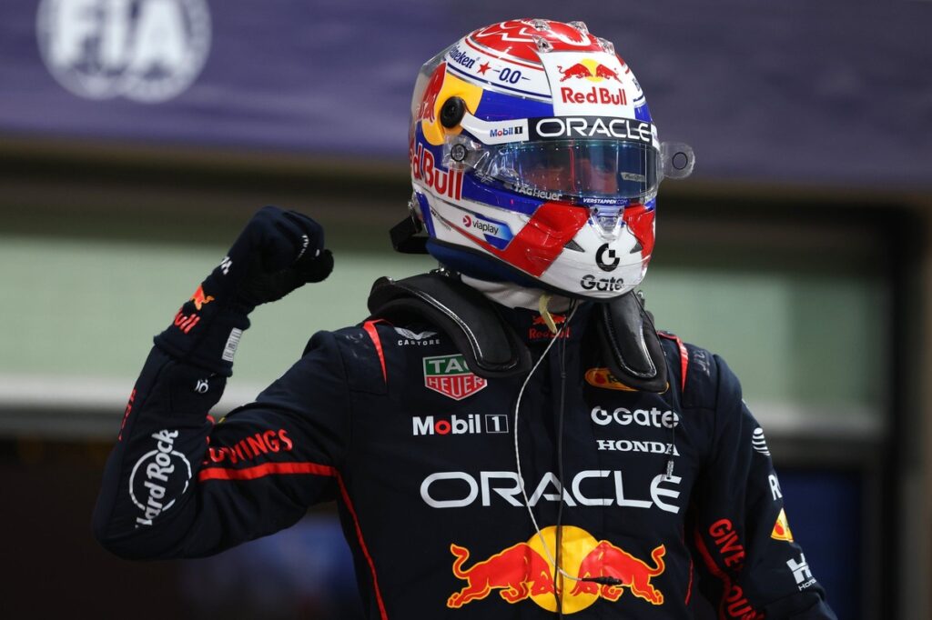 How Verstappen beat himself to F1 Abu Dhabi GP pole – as well as both McLarens How Verstappen beat himself to F1 Abu Dhabi GP pole – as well as both McLarens