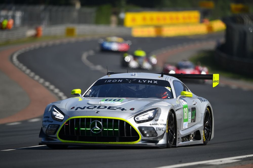 #60 Iron Lynx Mercedes-AMG LMGT3: Andrew Gilbert, Lorcan Hanafin, Fran Rueda