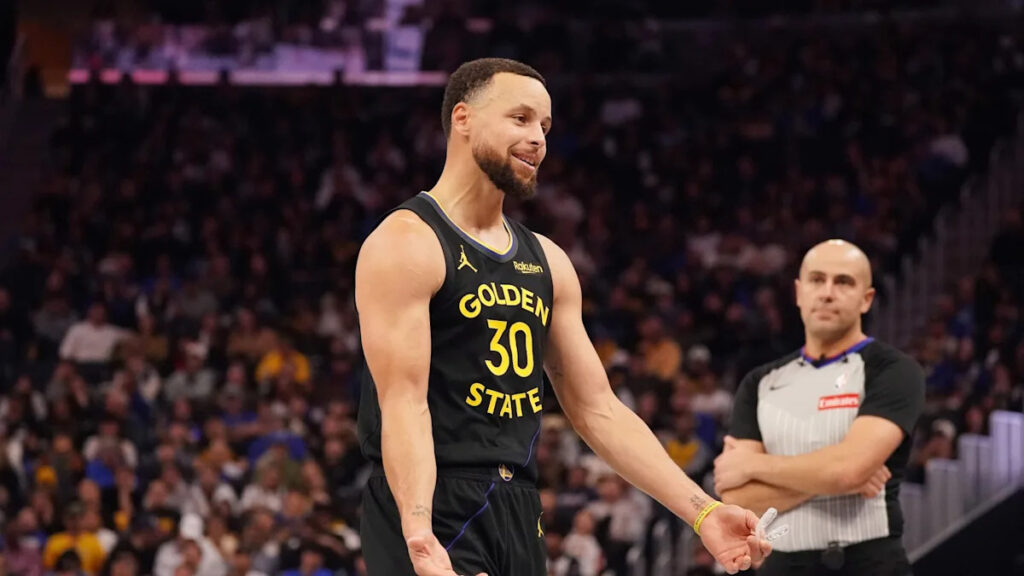 NBA Minutes Report: How injuries to Giannis Antetokounmpo and Steph Curry impact playing time