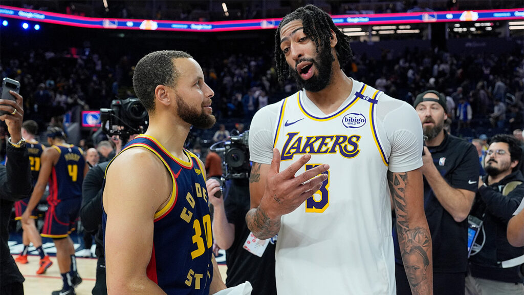 Warriors land Anthony Davis, Kings acquire Trae Young in ESPN NBA mock trades