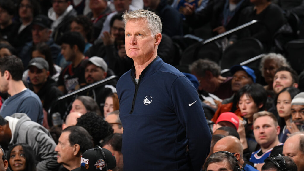 Why Steve Kerr trusting his eyes is key to maximizing Warriors’ lineup shuffling