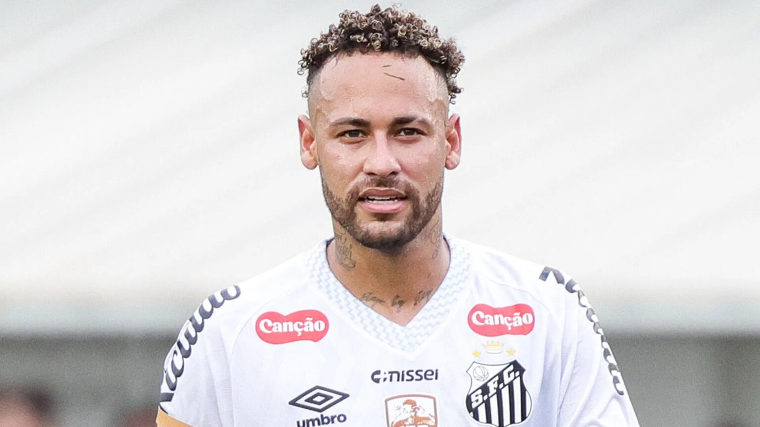 Neymar turns to ‘Dr Miracle’ in desperate bid to be fit for World Cup after defying doctors’ orders to save Santos