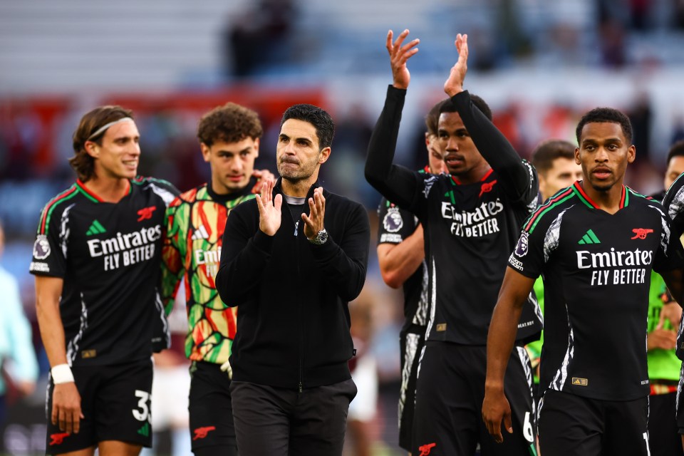 Aston Villa FC v Arsenal FC - Premier League