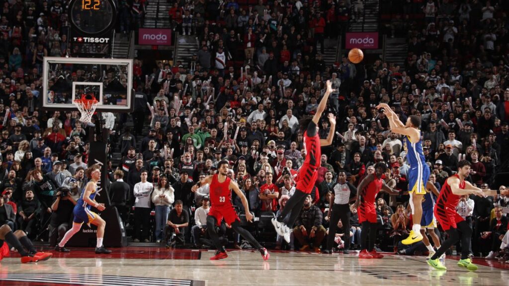 What we learned as Warriors waste another Steph Curry flurry in loss to Blazers