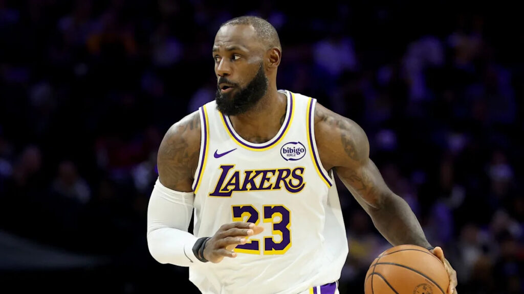Agent Rich Paul says LeBron James will finish season with Lakers