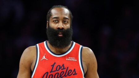 ‘It’s an honour’ – Harden into NBA top 10 scorers