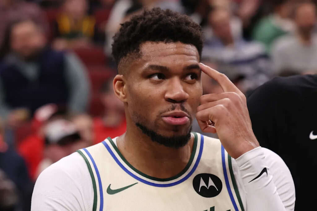 Why the Bulls should be bold and enter the Giannis Antetokounmpo (and Austin Reaves) sweepstakes