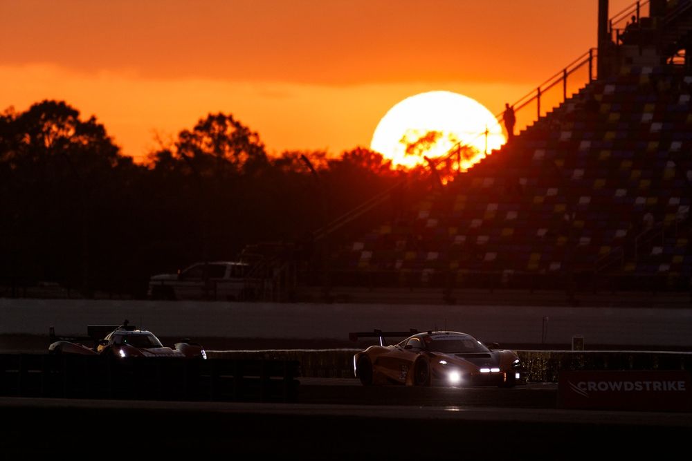 #59 RLL Team McLaren McLaren 720S GT3 EVO: Max Esterson, Nikita Johnson, Juri Vips, Dean MacDonald
