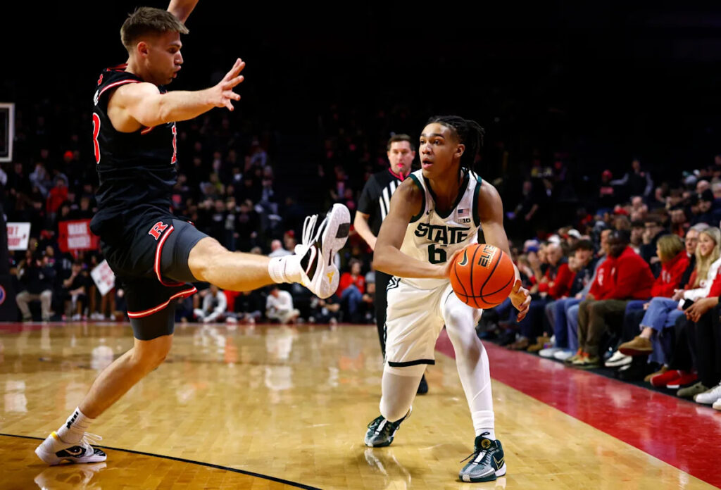 Jeremy Fears scores career-high 29 as No. 7 Michigan State outlasts Rutgers 88-79 in OT