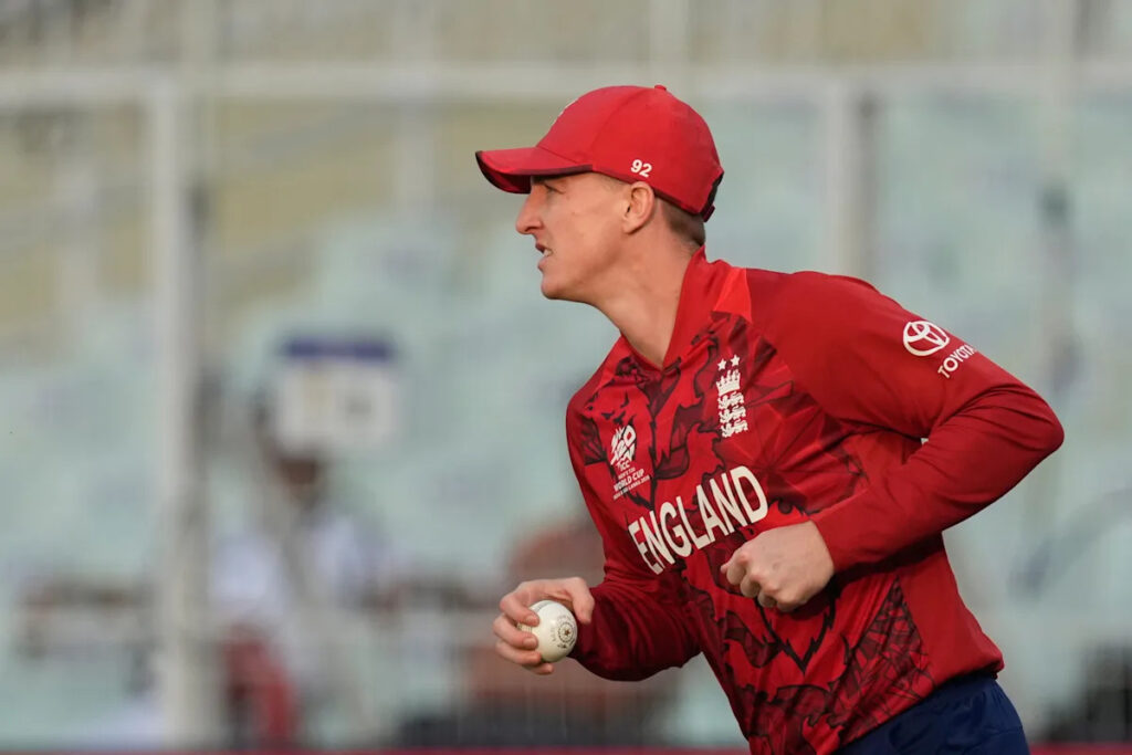 T20 World Cup: Sri Lanka wins toss, elects to field against England in Super 8s game T20 World Cup: Sri Lanka wins toss, elects to field against England in Super 8s game
