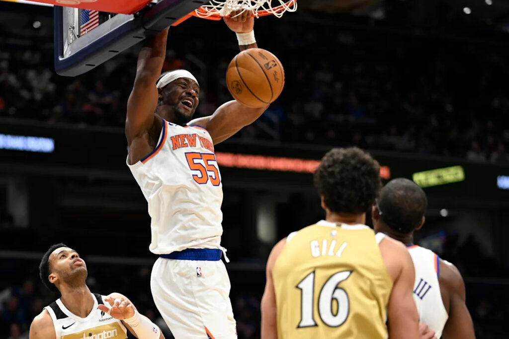 Knicks win 7th straight, crush Wizards 132-101