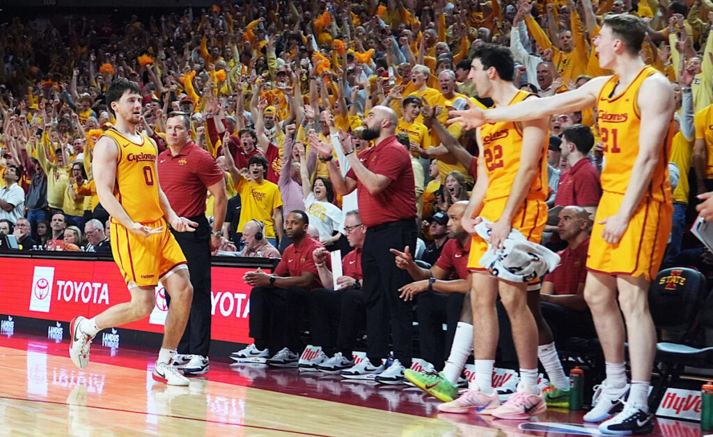 Iowa State beats Houston in instant classic as both show off Final Four potential