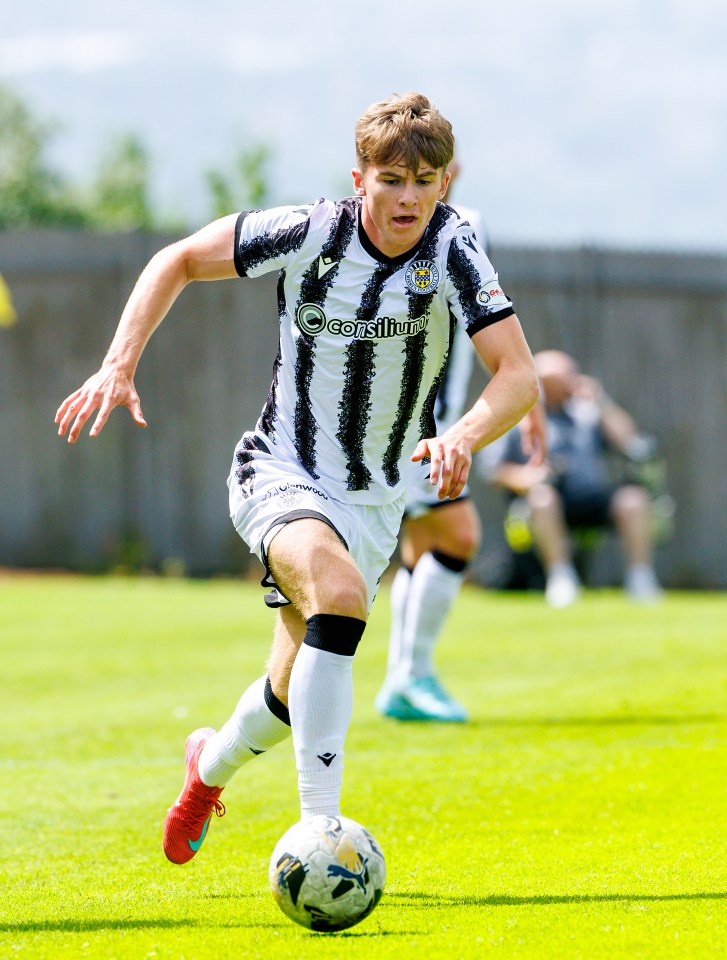 NINTCHDBPICT001006812430