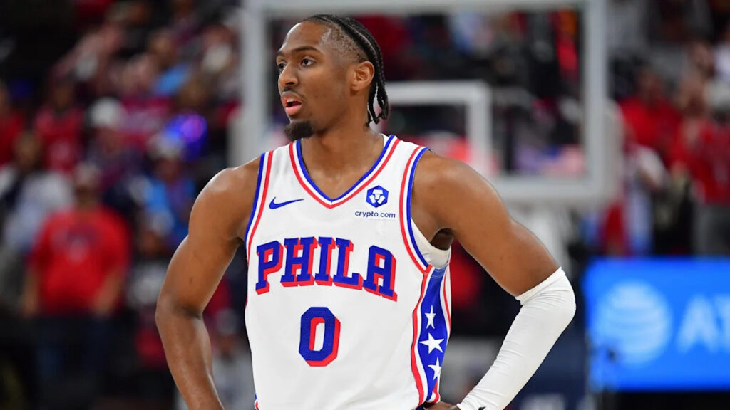 76ers race out to early lead behind Tyrese Maxey, cruise to 128-113 win against Clippers