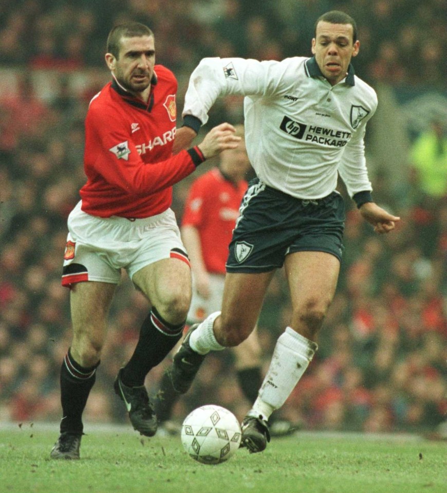 Eric Cantona of Manchester United playing against Jason Dozzell of Tottenham Hotspur.
