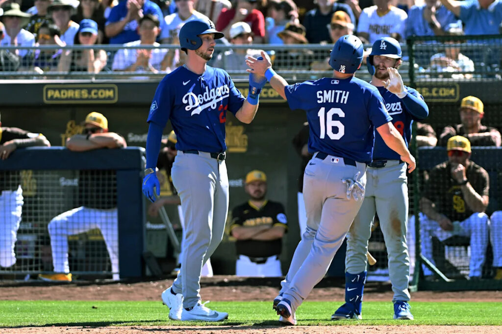 Another big inning fuels Dodgers’ win over Padres