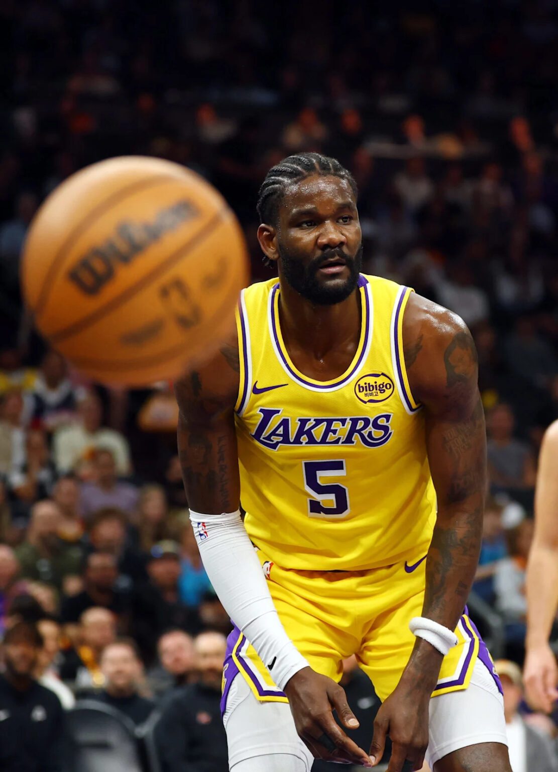 Clint Capela hits back at Deandre Ayton after Lakers center’s comments