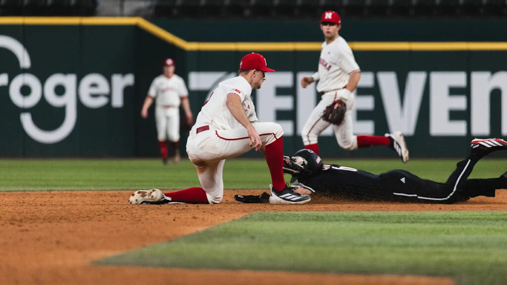 Louisville Comes from Behind to Defeat Cornhuskers, 4-2