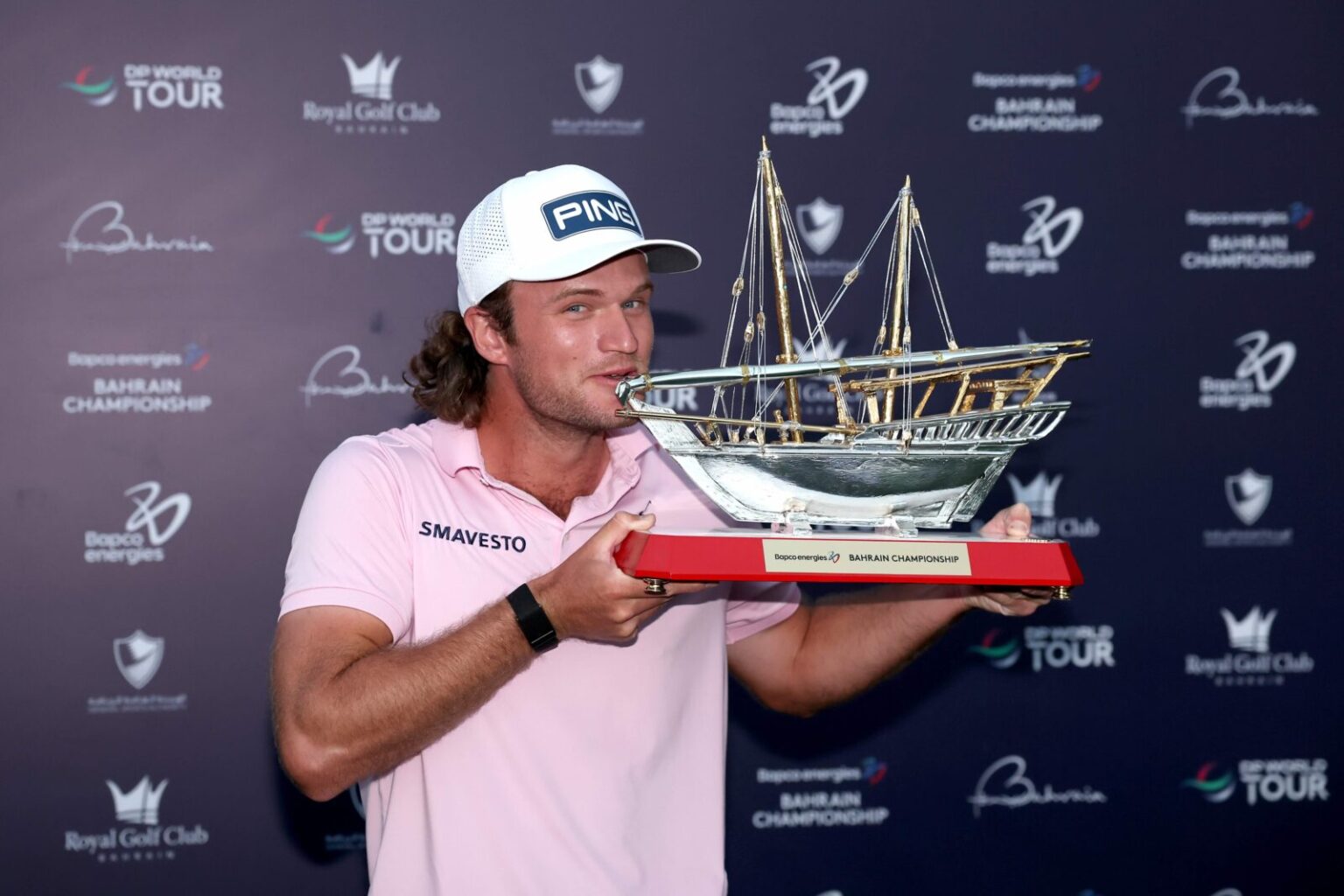 FREDDY SCHOTT WINS MAIDEN DP WORLD TOUR TITLE