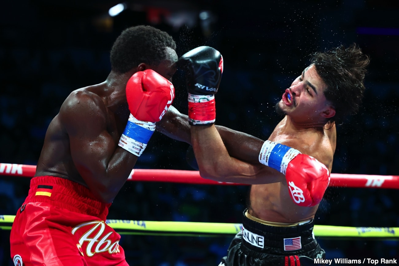 Image: Xander Zayas unifies at 154; Baraou accepts the result