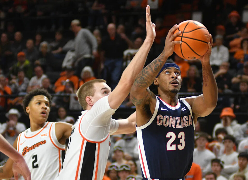 Ike matches career best with 35 points, No. 6 Gonzaga beats Oregon State 81-61