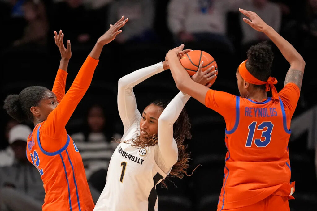 Mikayla Blakes scores 30 in No. 18 Vanderbilt’s comeback win over Florida
