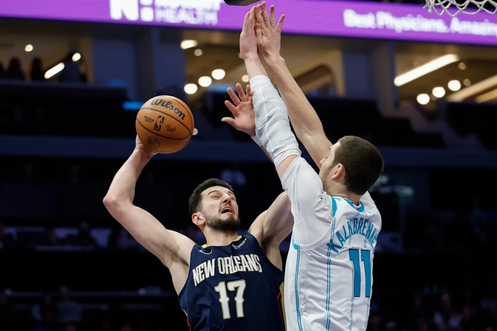 Hornets fight back from 22 down to beat Pelicans 102-95 for 7th straight victory